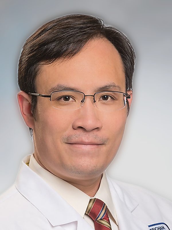 Raymond Huang